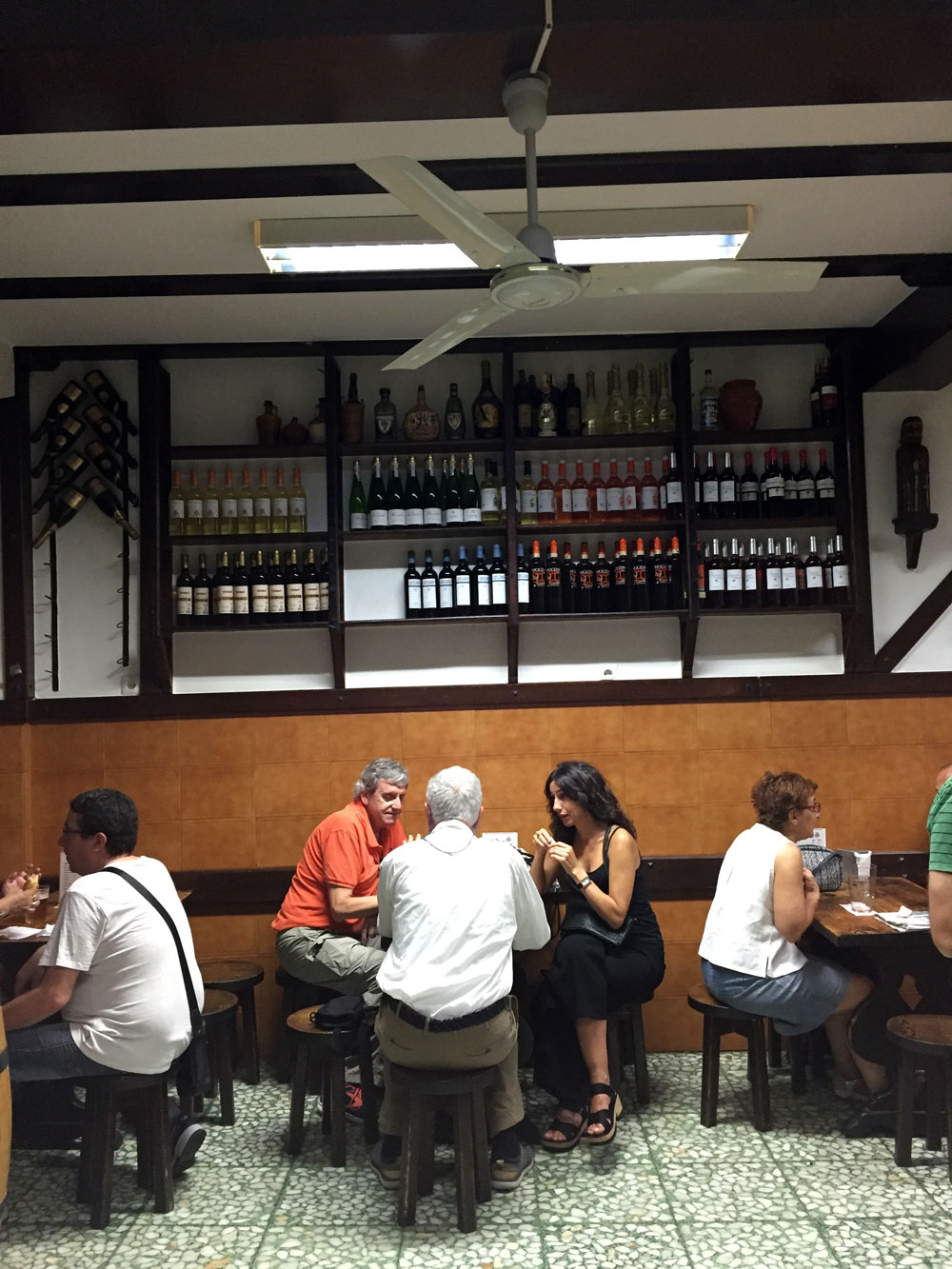Bar Joserra, en el Casco Viejo de Bilbao