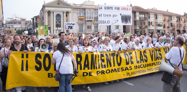 Manifestación AVE en Murcia