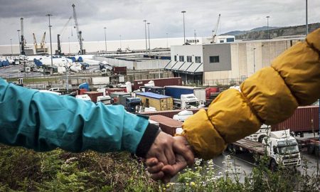 Migrantes en el Puerto de Bilbao